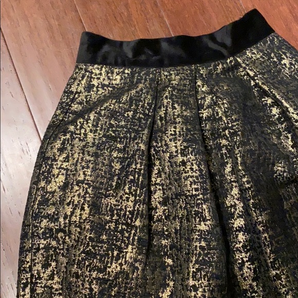 Julien Paris High Waisted Gold and Black Metallic Midi Skirt Velvet Band Size 2 - Picture 5 of 7